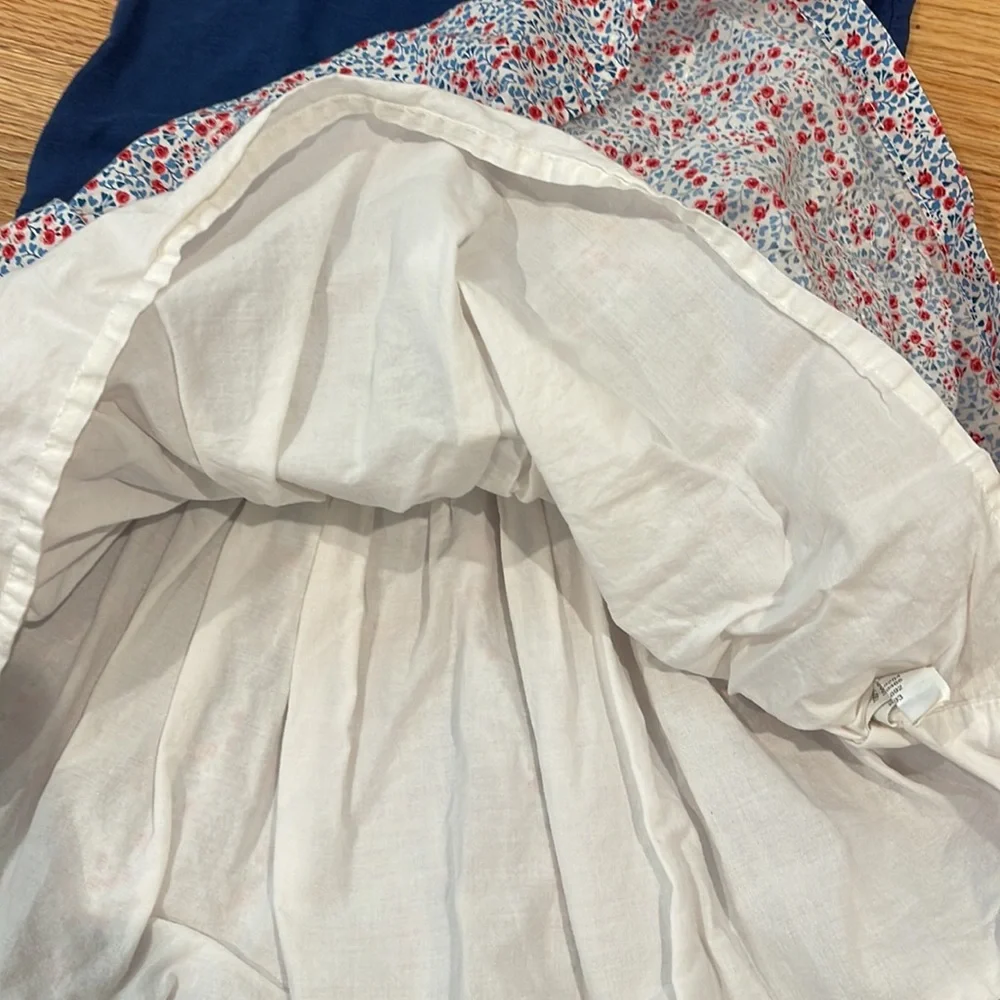 THE CHILDREN’S PLACE T-Shirt & Skirt